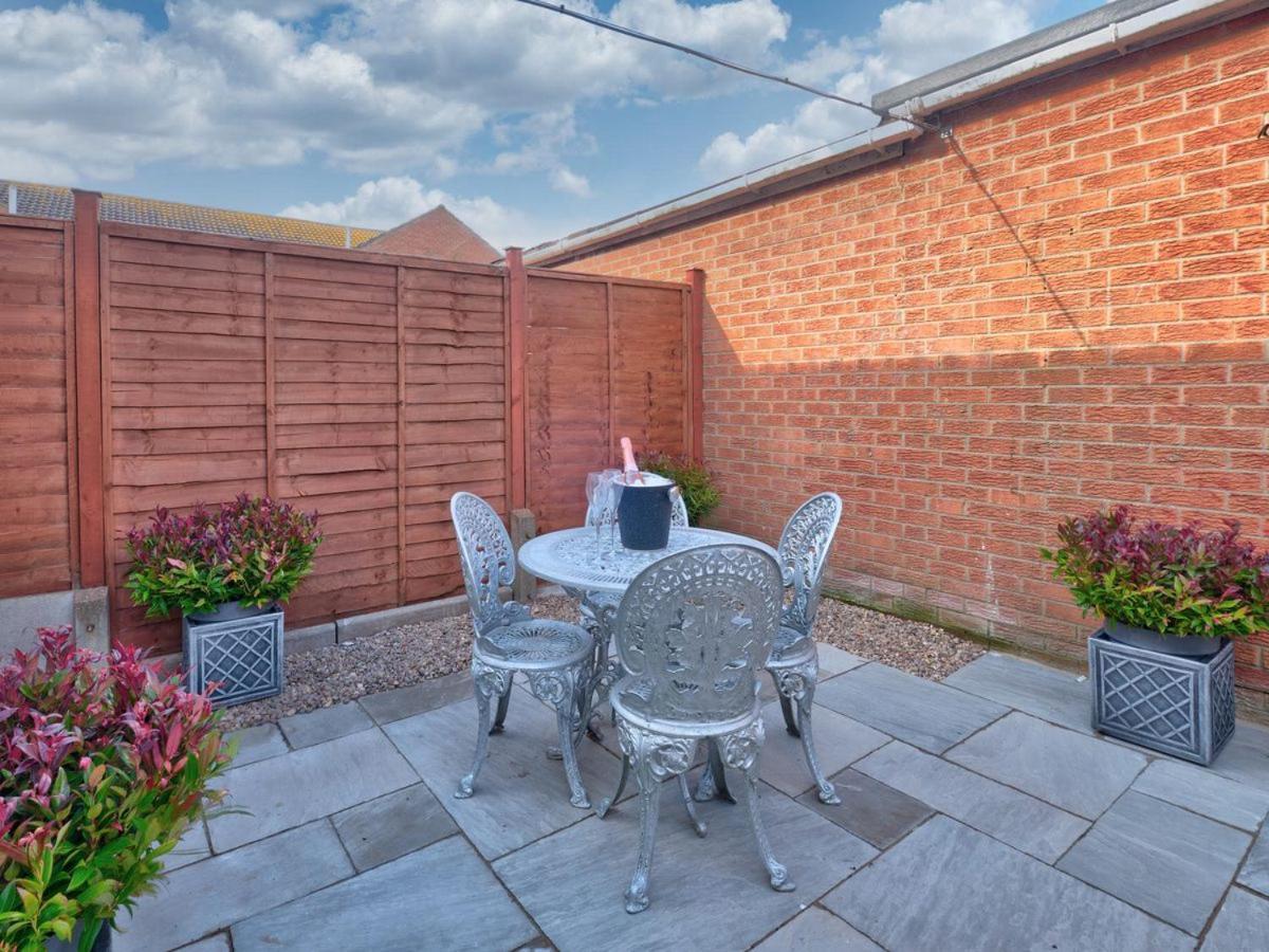 Castleton Boulevard Skegness Exterior photo